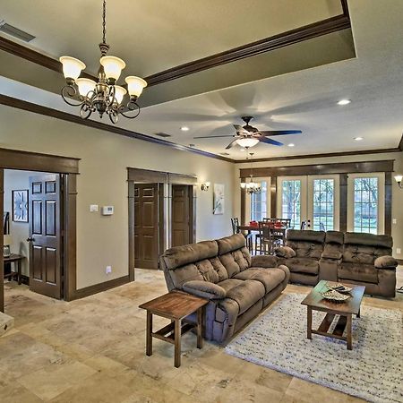 Tampa Oasis With Pool About 7 Mi To Busch Gardens! Villa Exterior foto