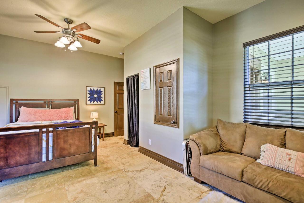 Tampa Oasis With Pool About 7 Mi To Busch Gardens! Villa Exterior foto