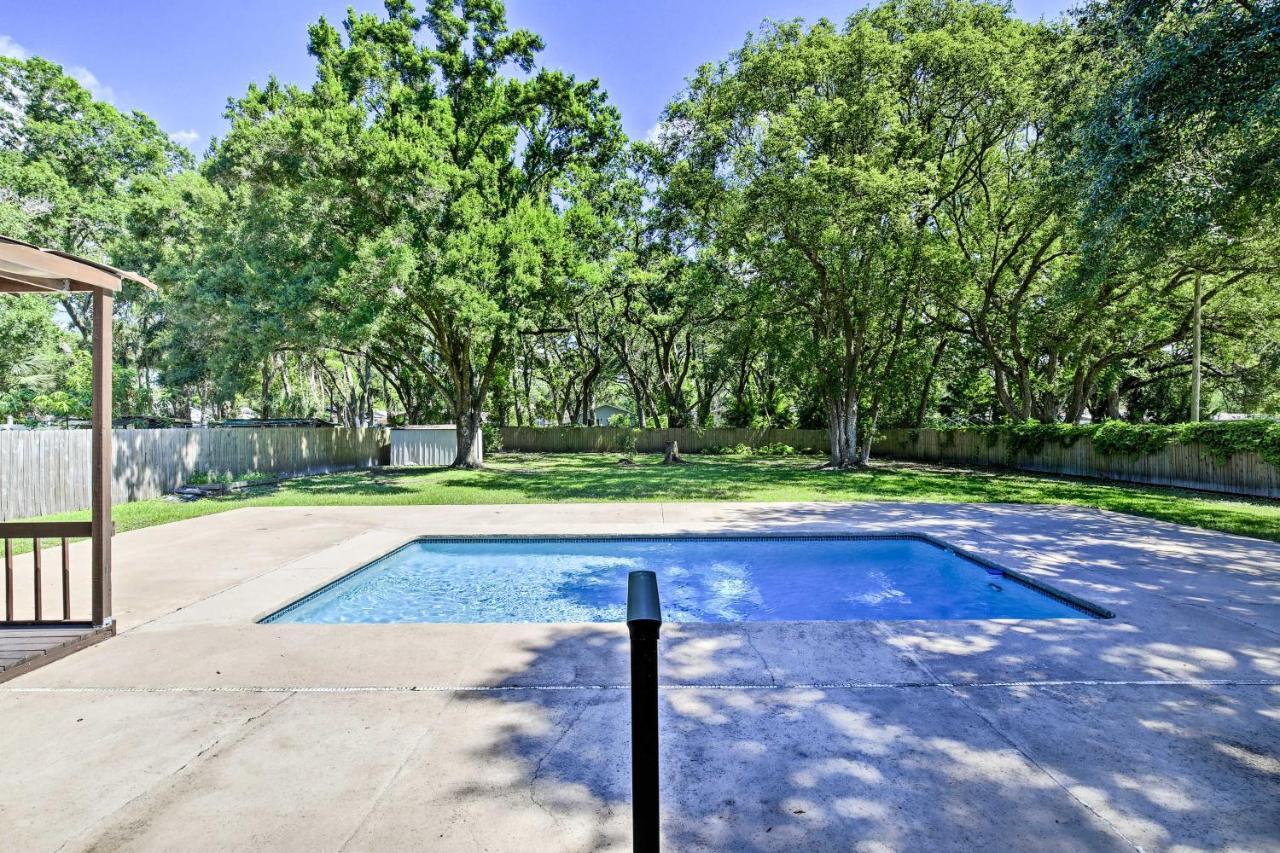 Tampa Oasis With Pool About 7 Mi To Busch Gardens! Villa Exterior foto