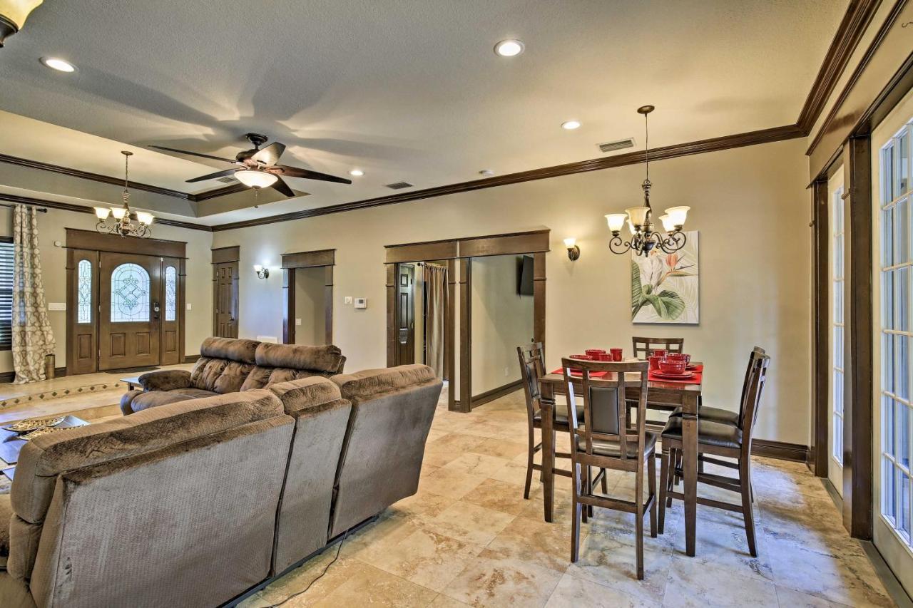 Tampa Oasis With Pool About 7 Mi To Busch Gardens! Villa Exterior foto